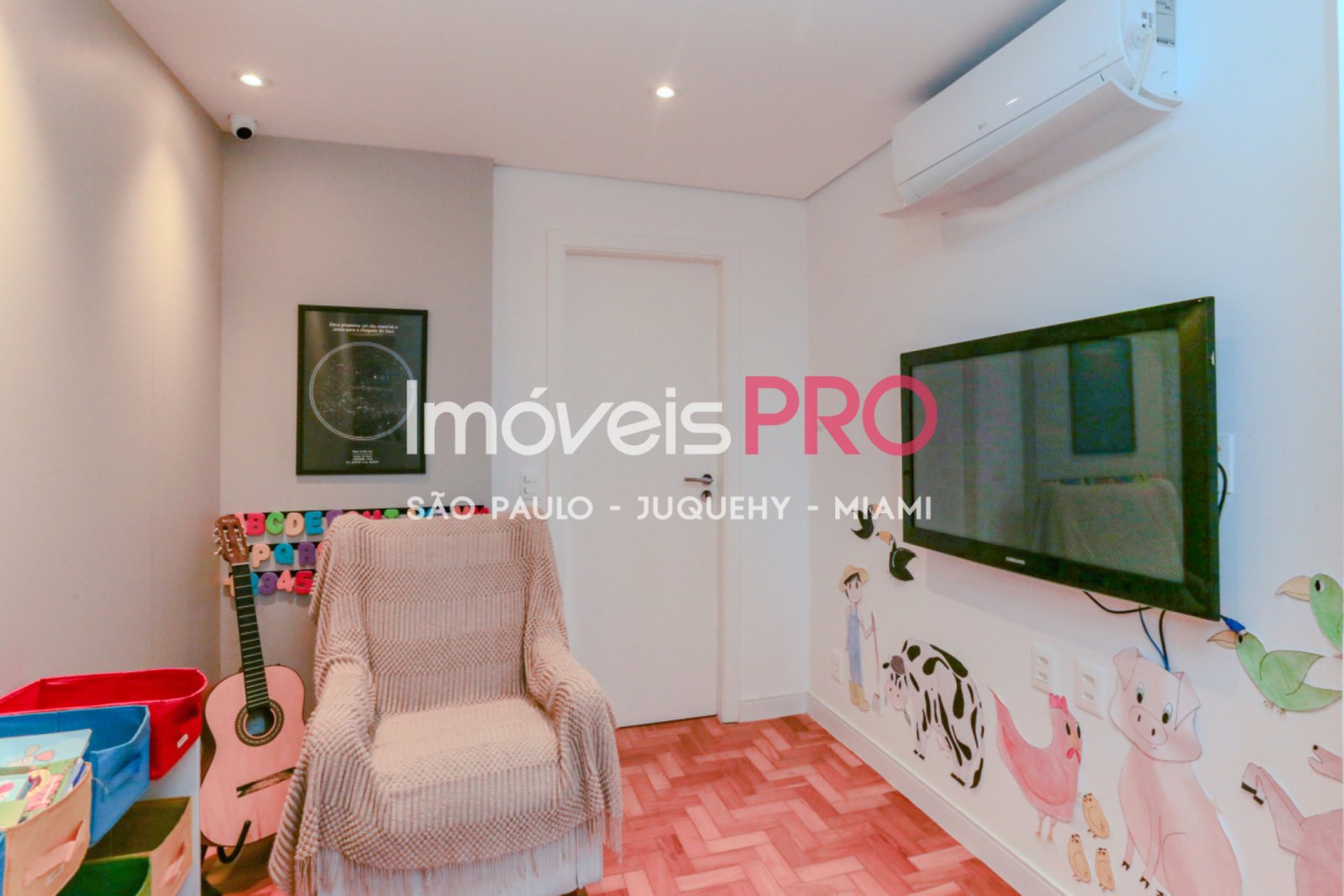 Foto :: https://assets.imoveispro.com.br/thumb/IP38513/apartamento-venda-vila-nova-conceicao_IP38513_23_1920x1080.jpg?