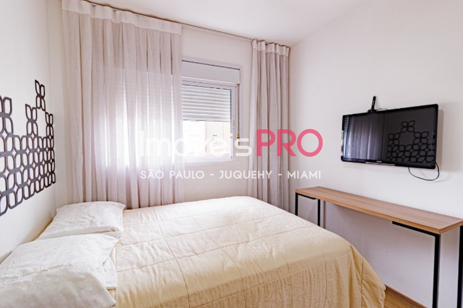 Foto :: IP38542
