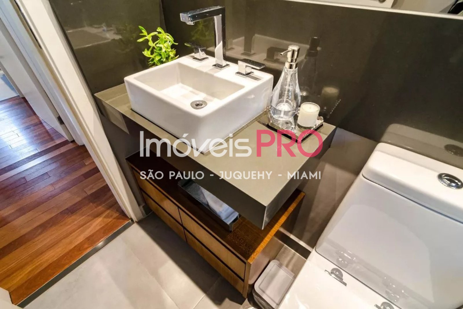 Foto :: https://assets.imoveispro.com.br/thumb/IP38543/apartamento-aluguel-pinheiros_IP38543_29_1920x1080.jpg?