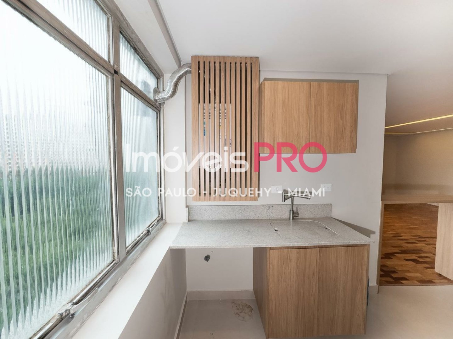 Foto :: https://assets.imoveispro.com.br/thumb/IP38547/apartamento-venda-paraiso_IP38547_17_1920x1080.jpg?