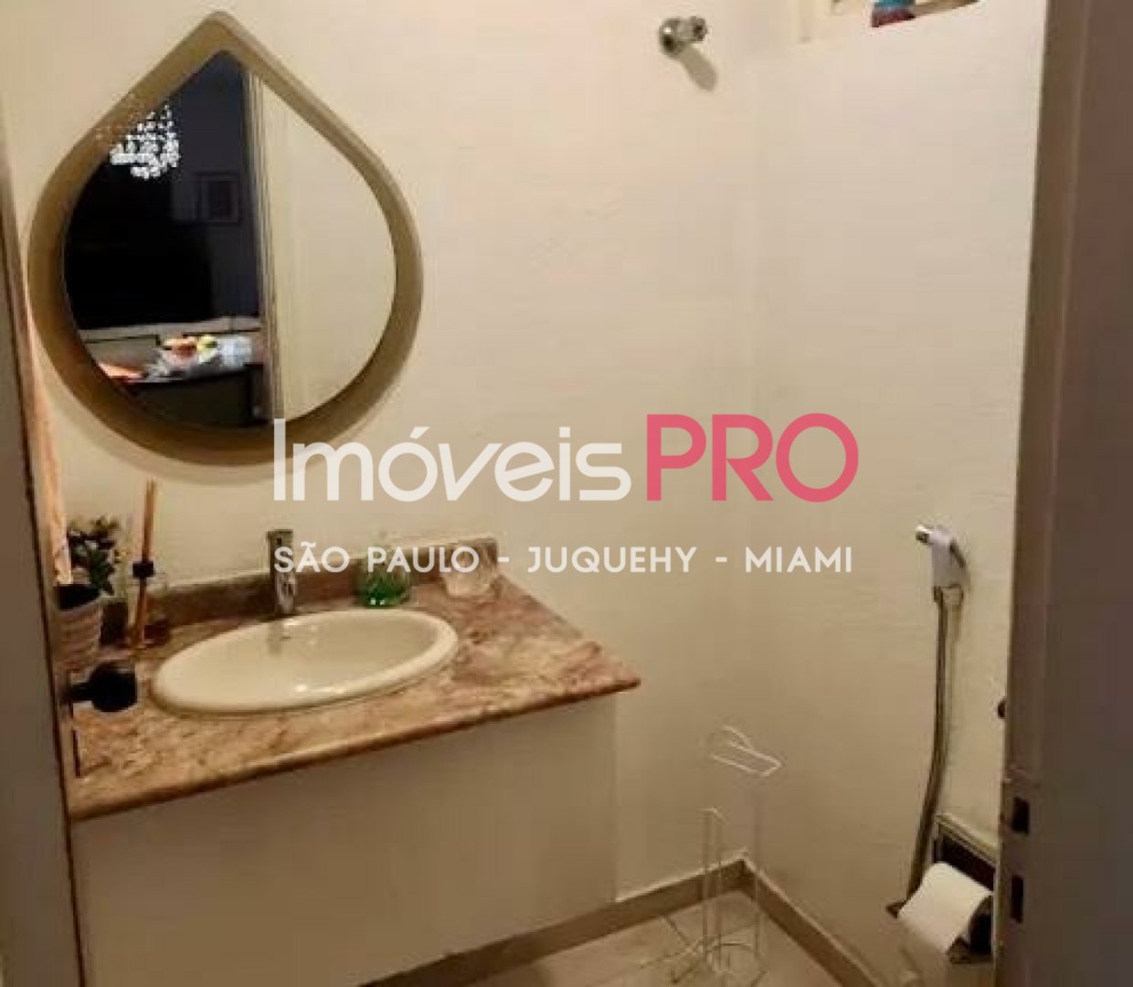 Foto :: IP38548