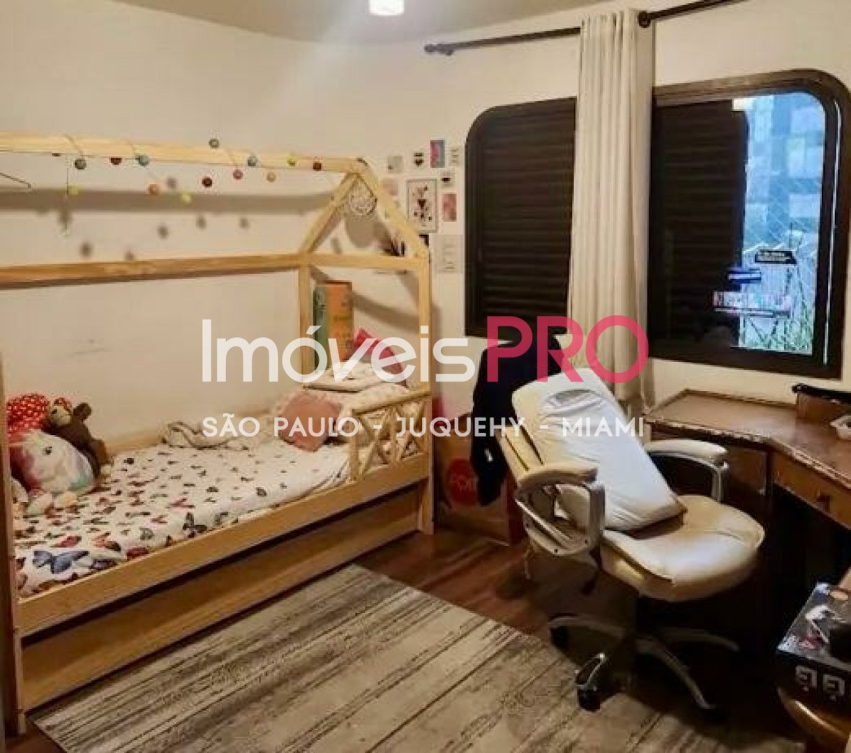 Foto :: IP38548