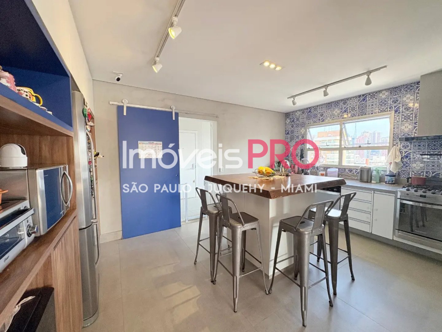 Foto :: https://assets.imoveispro.com.br/thumb/IP38555/apartamento-venda-perdizes_IP38555_17_1920x1080.jpg?