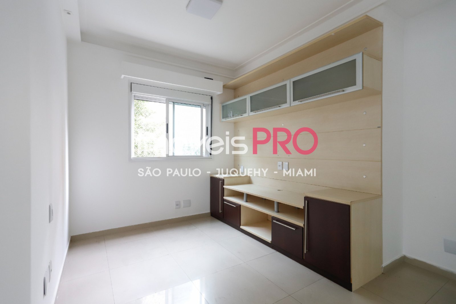 Foto :: IP38556