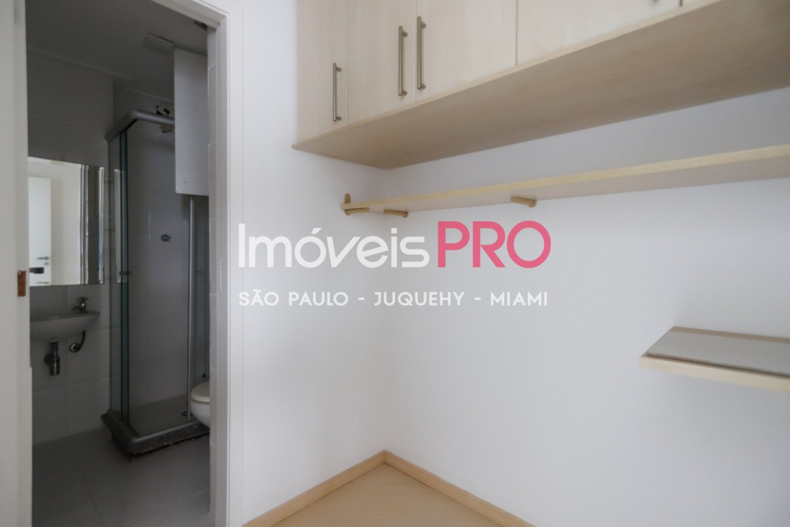 Foto :: https://assets.imoveispro.com.br/thumb/IP38556/apartamento-venda-perdizes_IP38556_17_1920x1080.jpg?