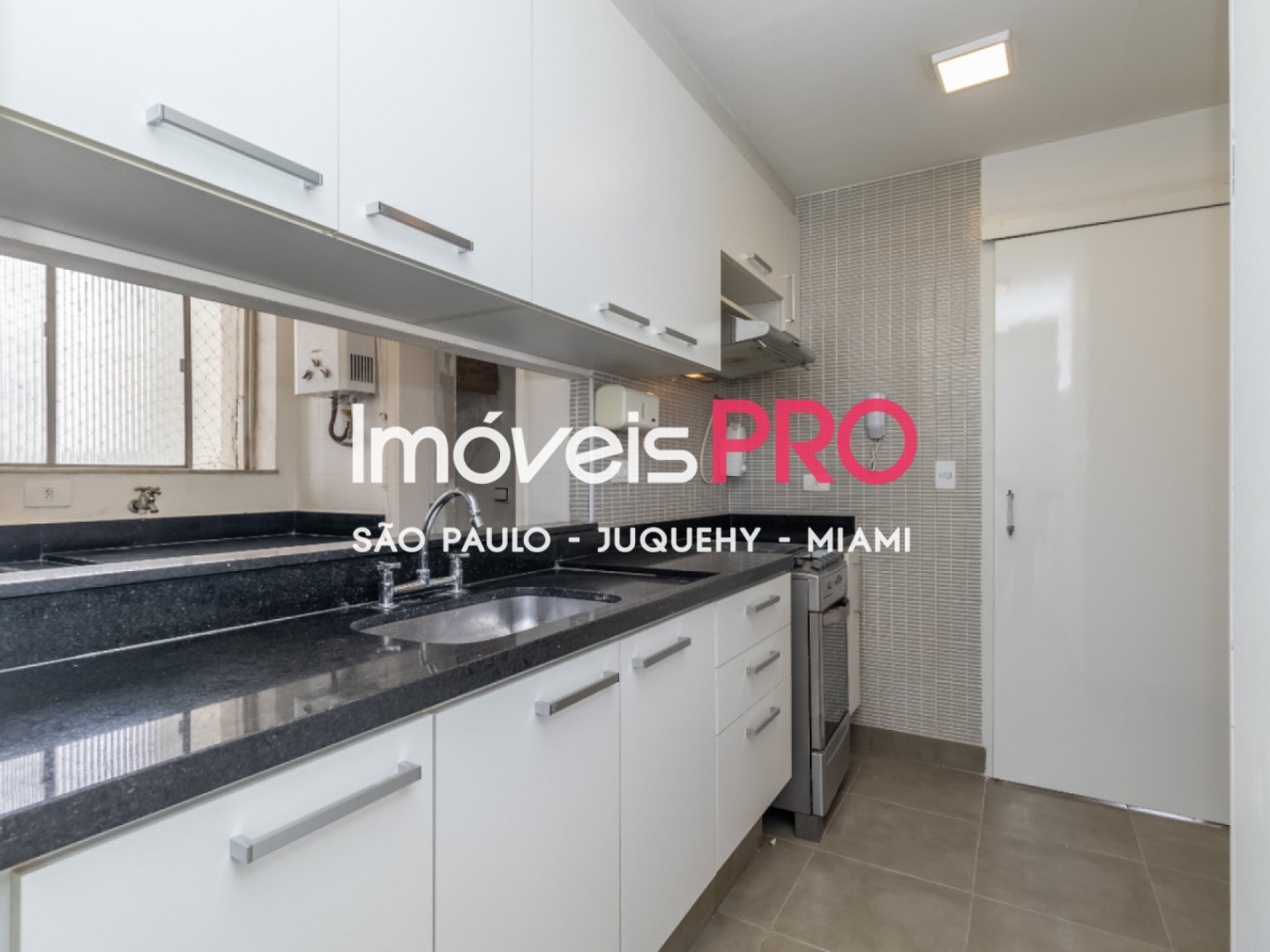 Foto :: https://assets.imoveispro.com.br/thumb/IP38561/apartamento-venda-vila-nova-conceicao_IP38561_17_1920x1080.jpg?