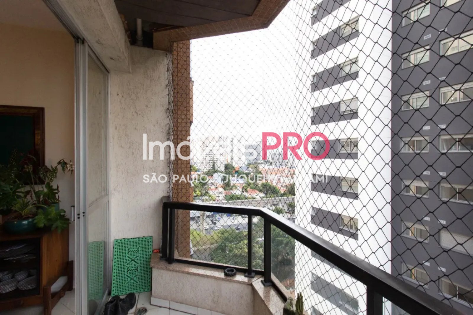 Foto :: https://assets.imoveispro.com.br/thumb/IP38563/cobertura-duplex-venda-campo-belo_IP38563_23_1920x1080.jpg?