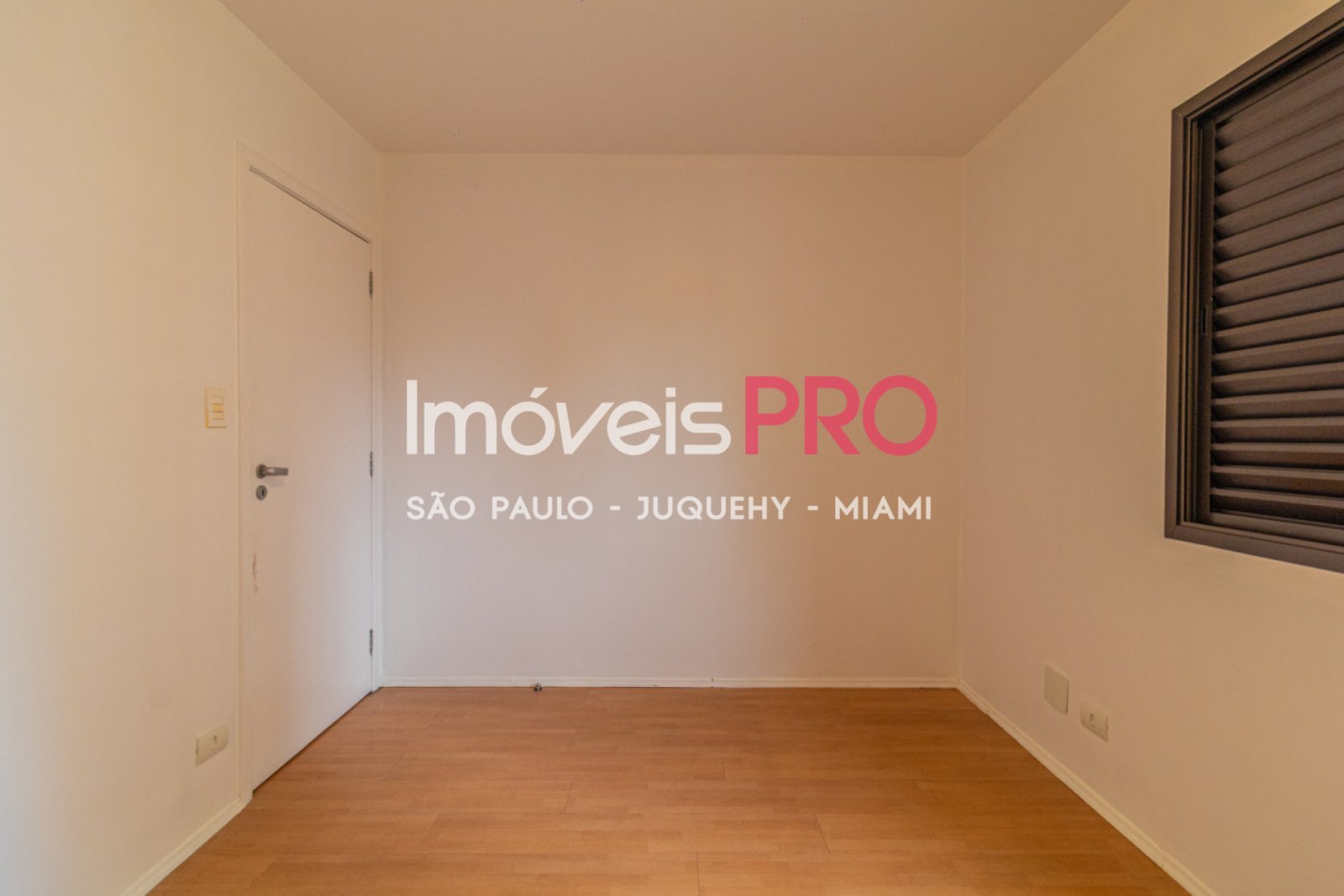 Foto :: https://assets.imoveispro.com.br/thumb/IP38564/apartamento-aluguel-moema-indios_IP38564_23_1920x1080.jpg?