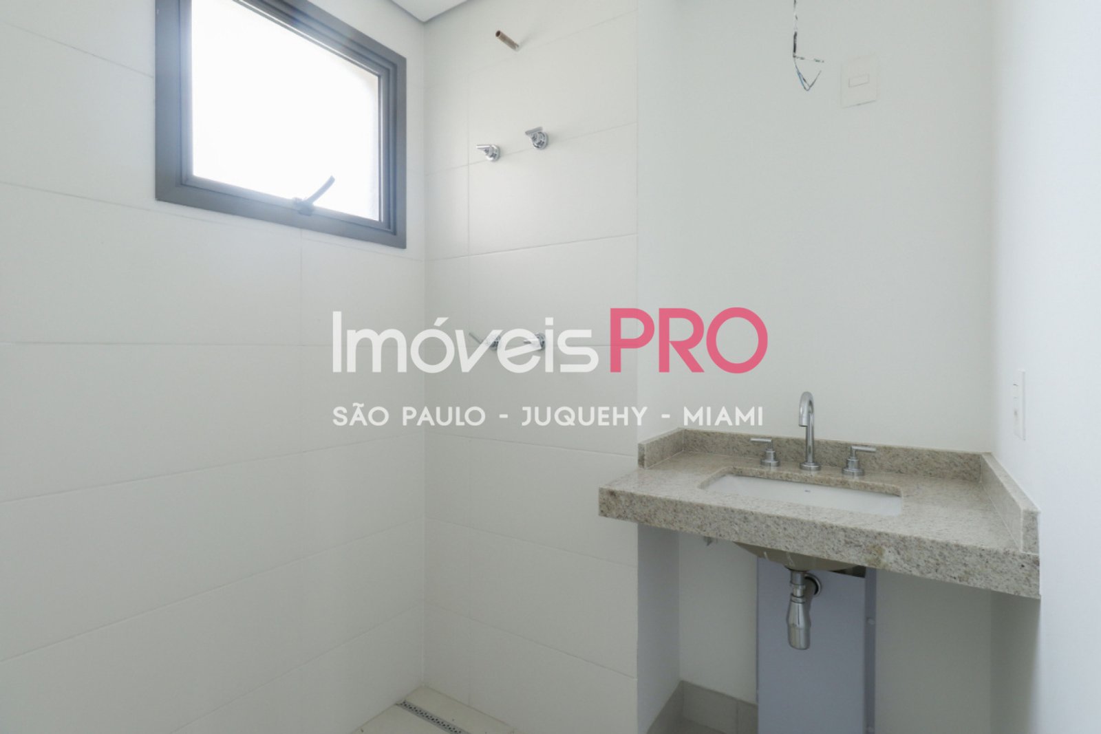 Foto :: IP38571