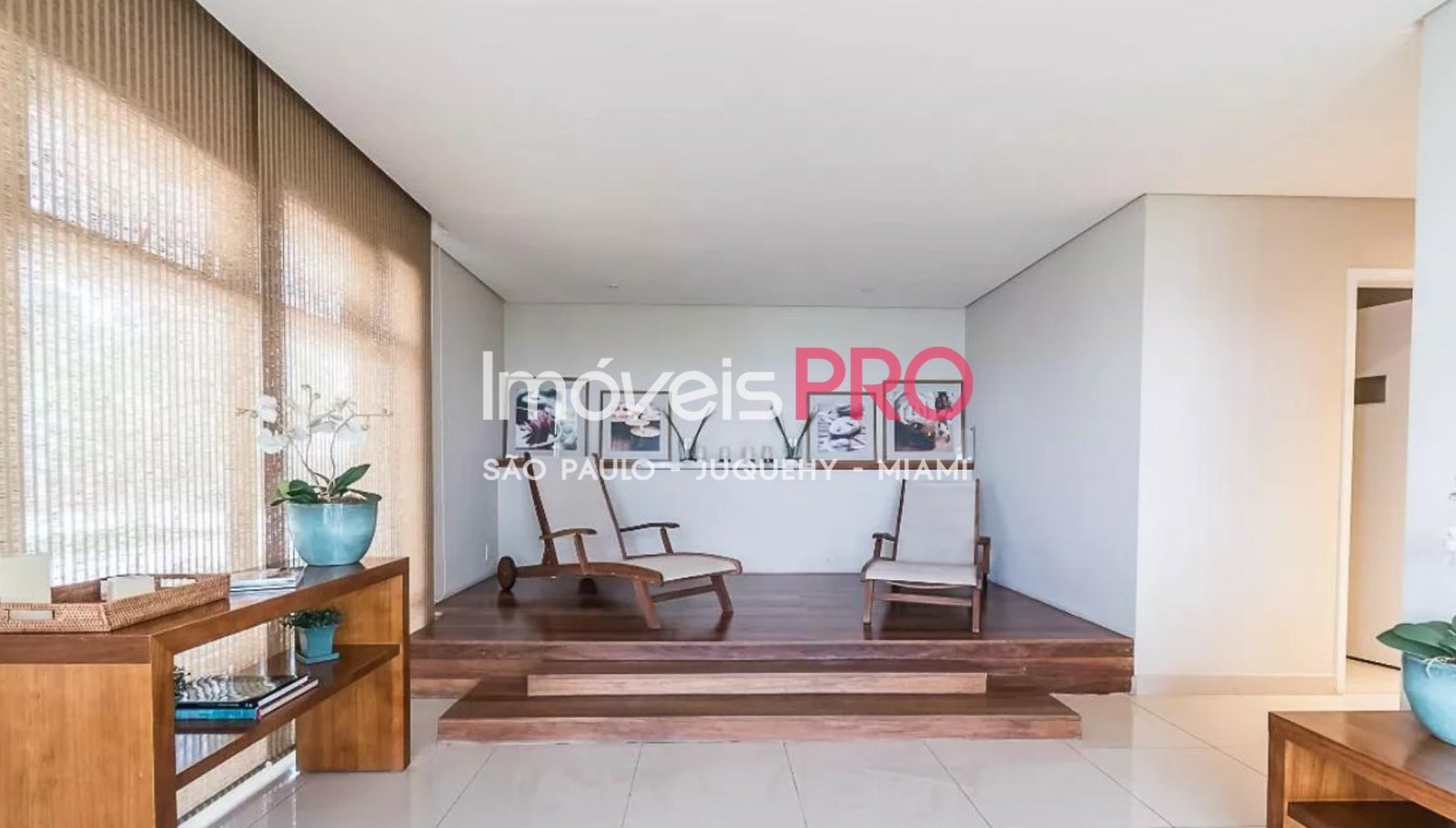 Foto :: IP38572