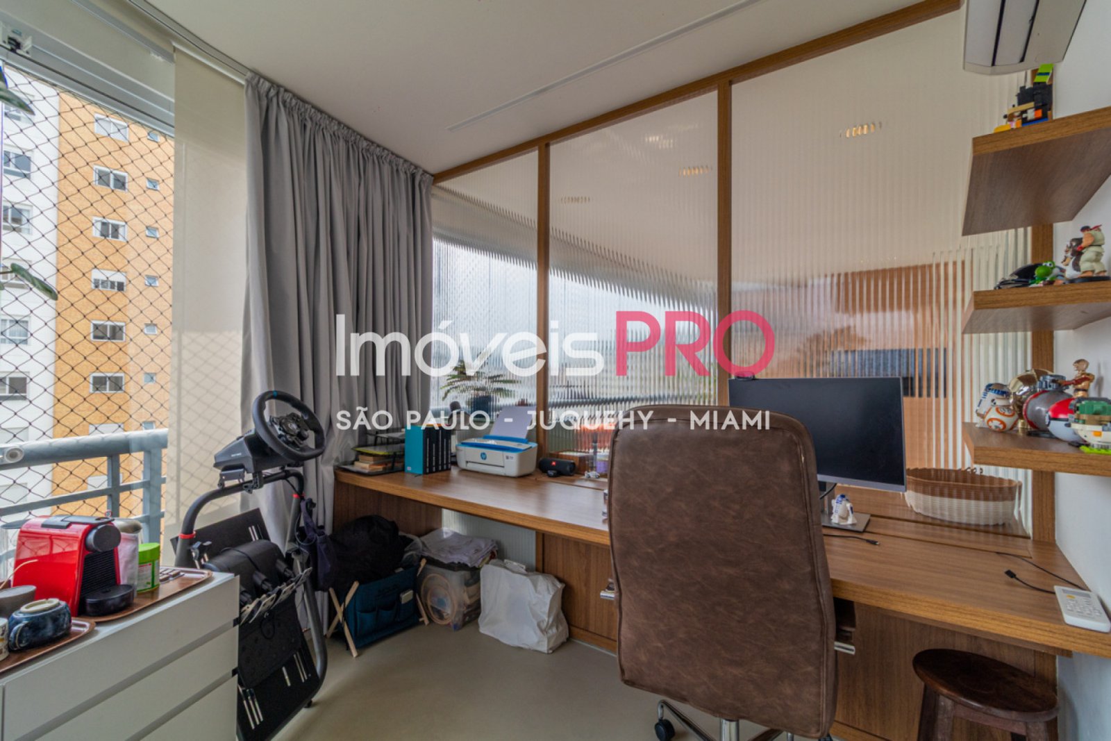 Foto :: IP38576