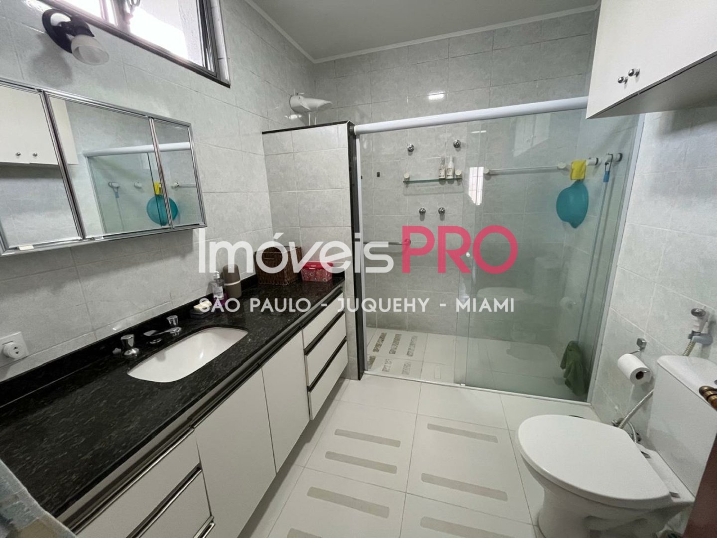 Foto :: https://assets.imoveispro.com.br/thumb/IP38577/casa-de-vila-venda-moema_IP38577_29_1920x1080.jpg?