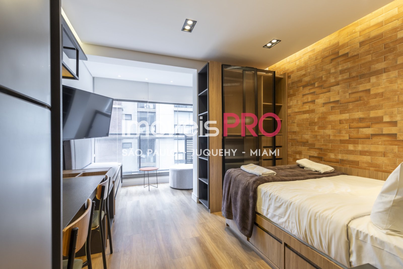 Foto :: https://assets.imoveispro.com.br/thumb/IP38580/studio-venda-pinheiros_IP38580_17_1920x1080.jpg?