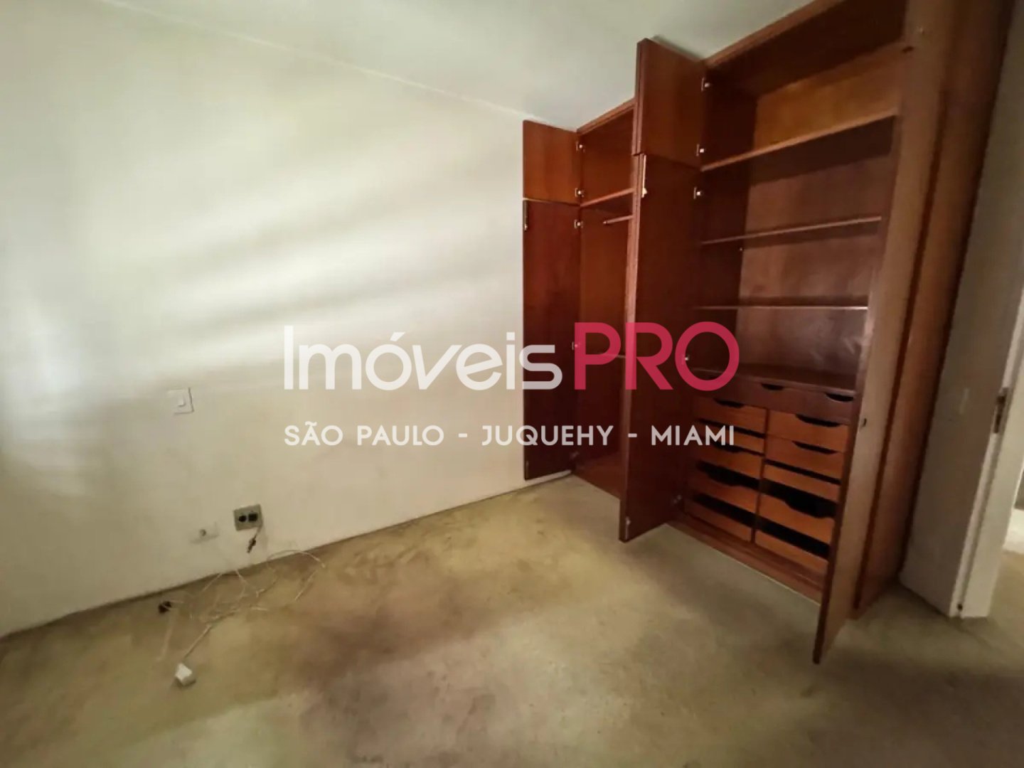 Foto :: https://assets.imoveispro.com.br/thumb/IP38590/apartamento-venda-brooklin_IP38590_17_1920x1080.jpg?