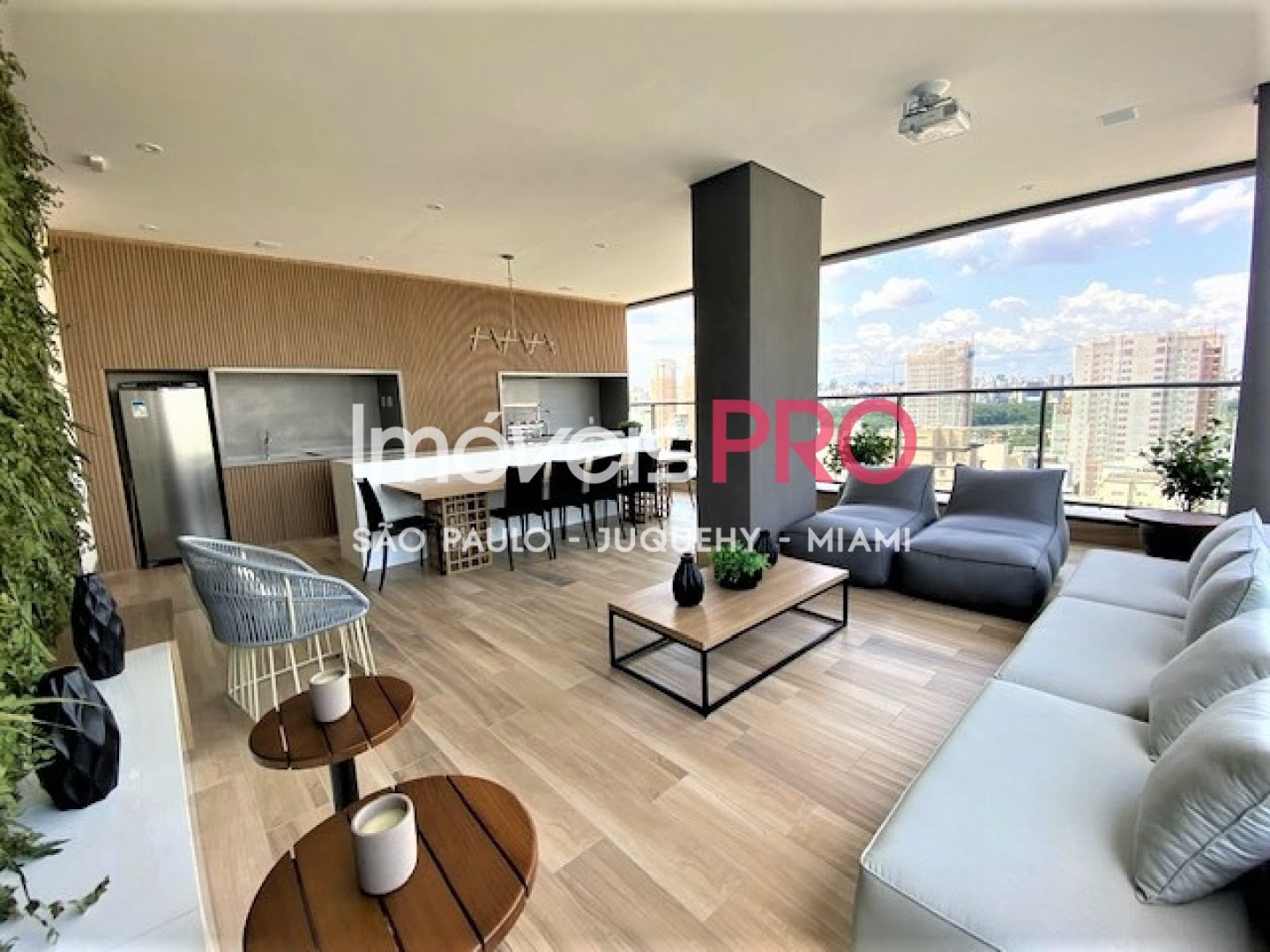 Foto :: https://assets.imoveispro.com.br/thumb/IP38596/apartamento-venda-moema-passaros_IP38596_29_1920x1080.jpg?
