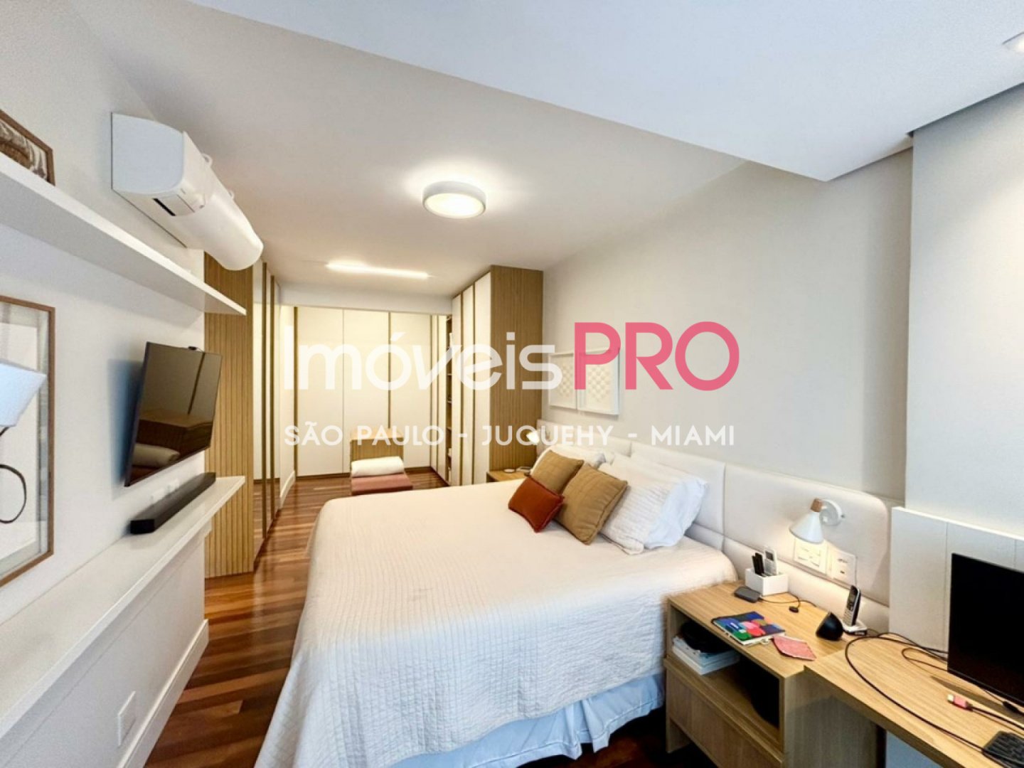 Foto :: https://assets.imoveispro.com.br/thumb/IP38597/apartamento-venda-moema-passaros_IP38597_11_1920x1080.jpg?