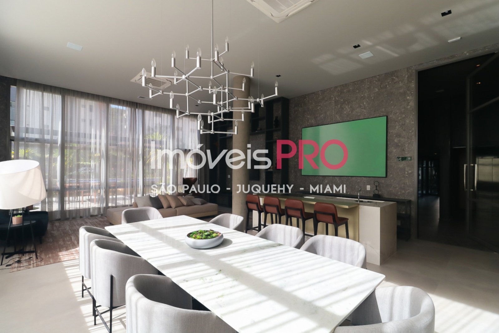 Foto :: https://assets.imoveispro.com.br/thumb/IP38597/apartamento-venda-moema-passaros_IP38597_23_1920x1080.jpg?