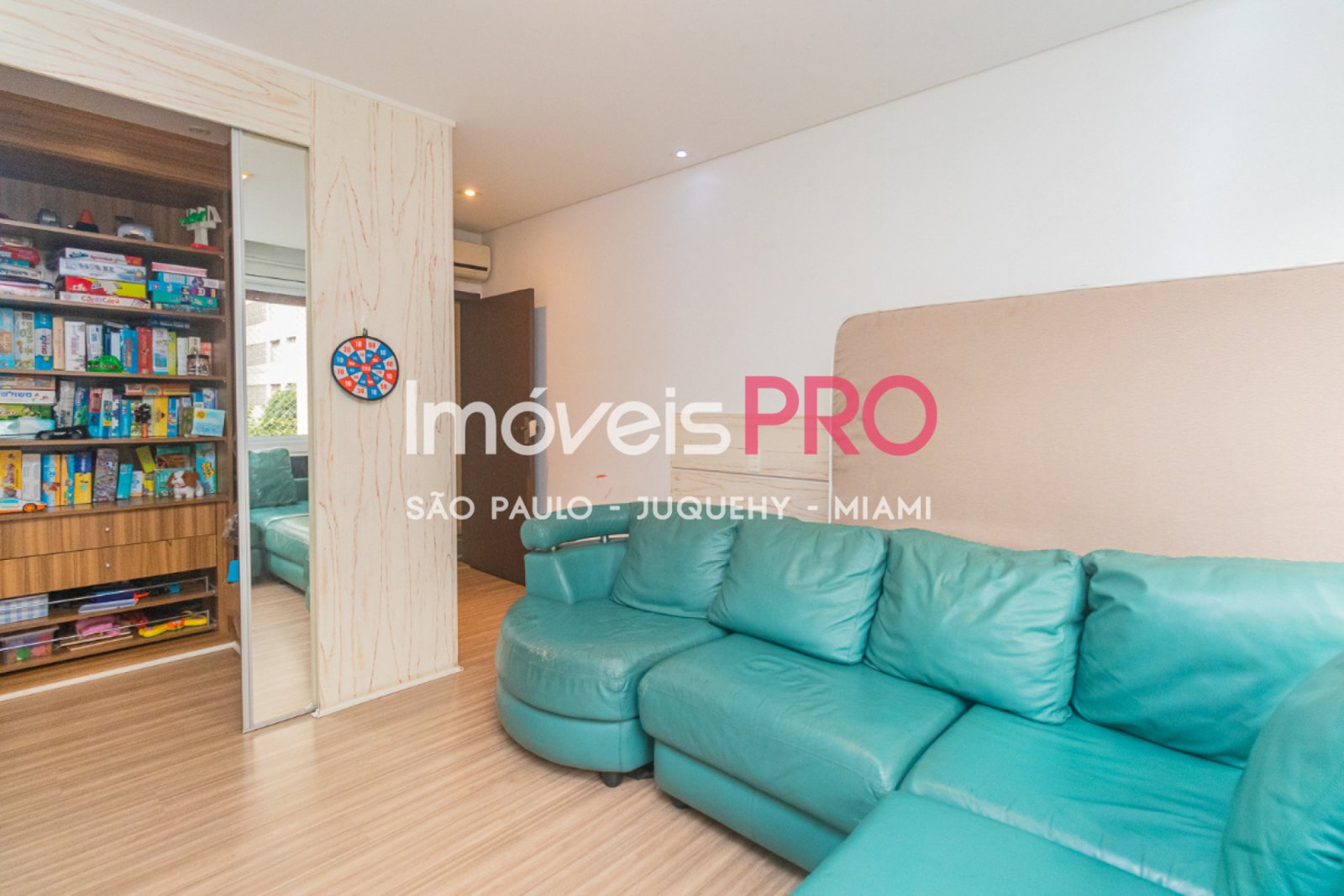 Foto :: https://assets.imoveispro.com.br/thumb/IP38610/apartamento-venda-cerqueira-cesar_IP38610_11_1920x1080.jpg?