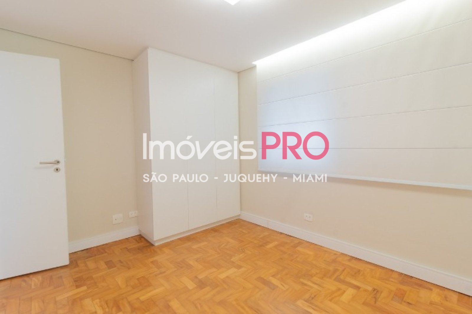 Foto :: https://assets.imoveispro.com.br/thumb/IP38613/apartamento-aluguel-moema_IP38613_11_1920x1080.jpg?
