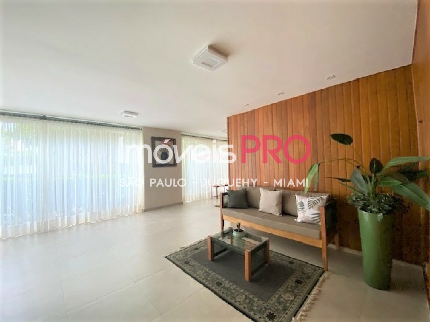 Foto :: IP38613