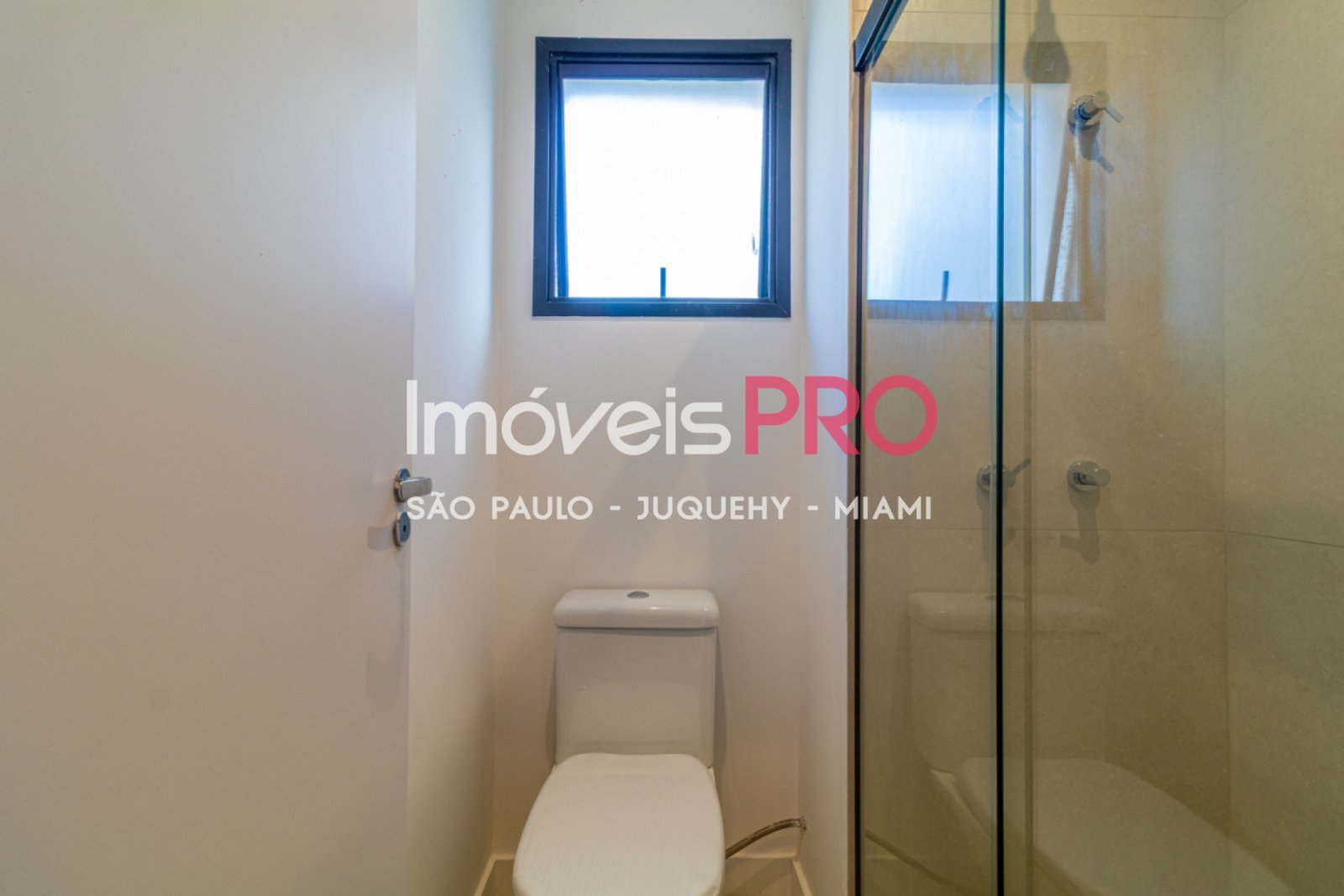 Foto :: IP38635