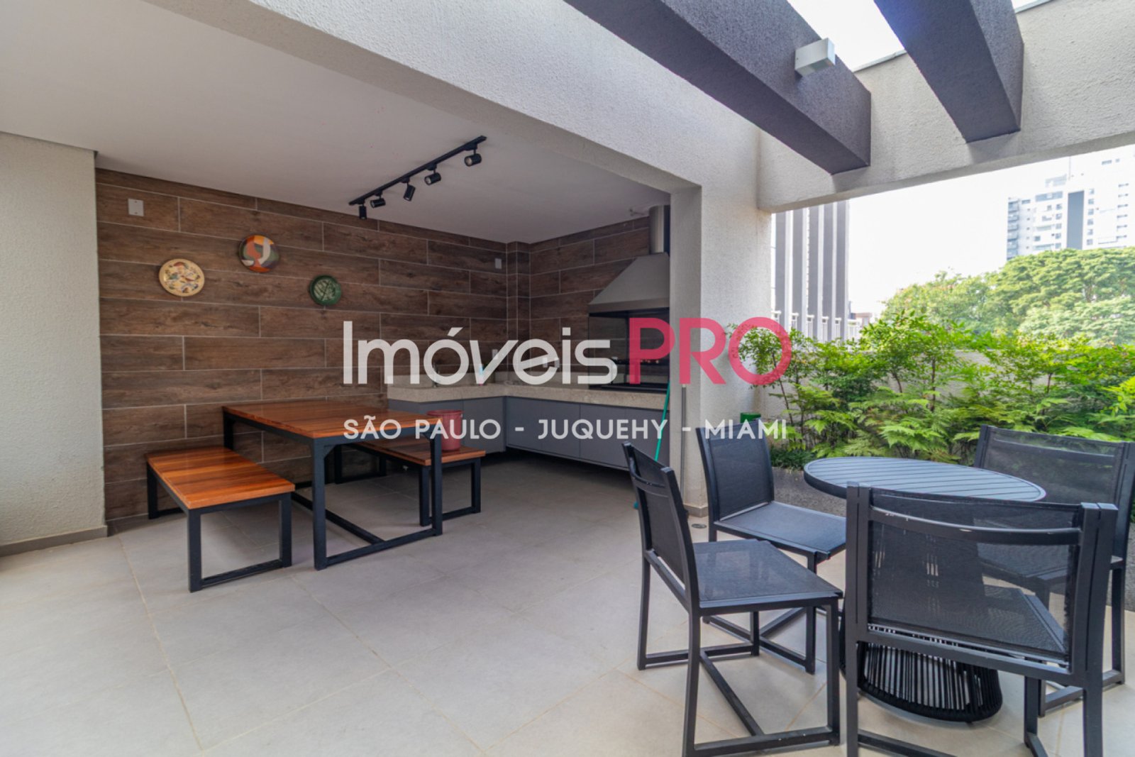 Foto :: https://assets.imoveispro.com.br/thumb/IP38635/apartamento-aluguel-pinheiros_IP38635_35_1920x1080.jpg?