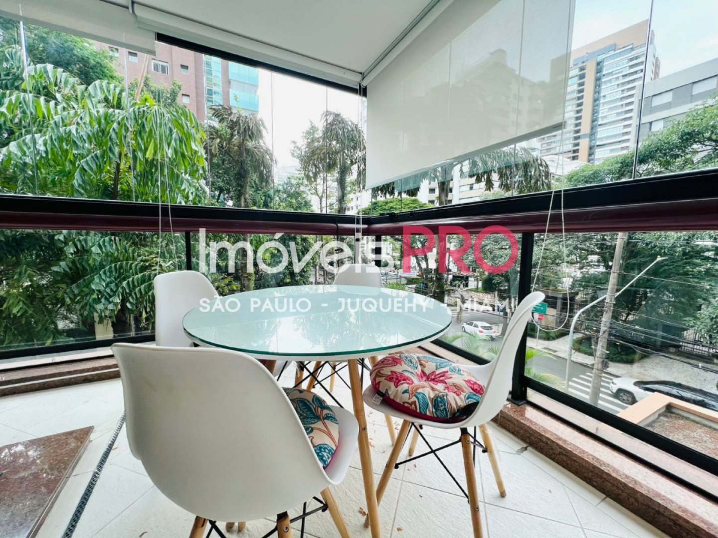Foto :: https://assets.imoveispro.com.br/thumb/IP38636/apartamento-venda-campo-belo_IP38636_11_1920x1080.jpg?