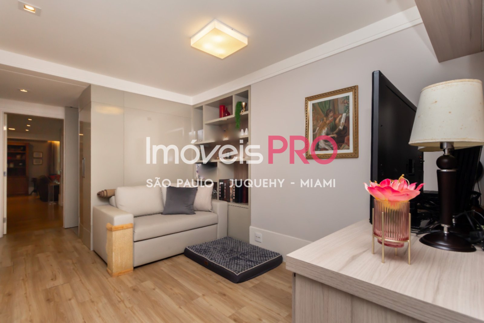 Foto :: IP38636