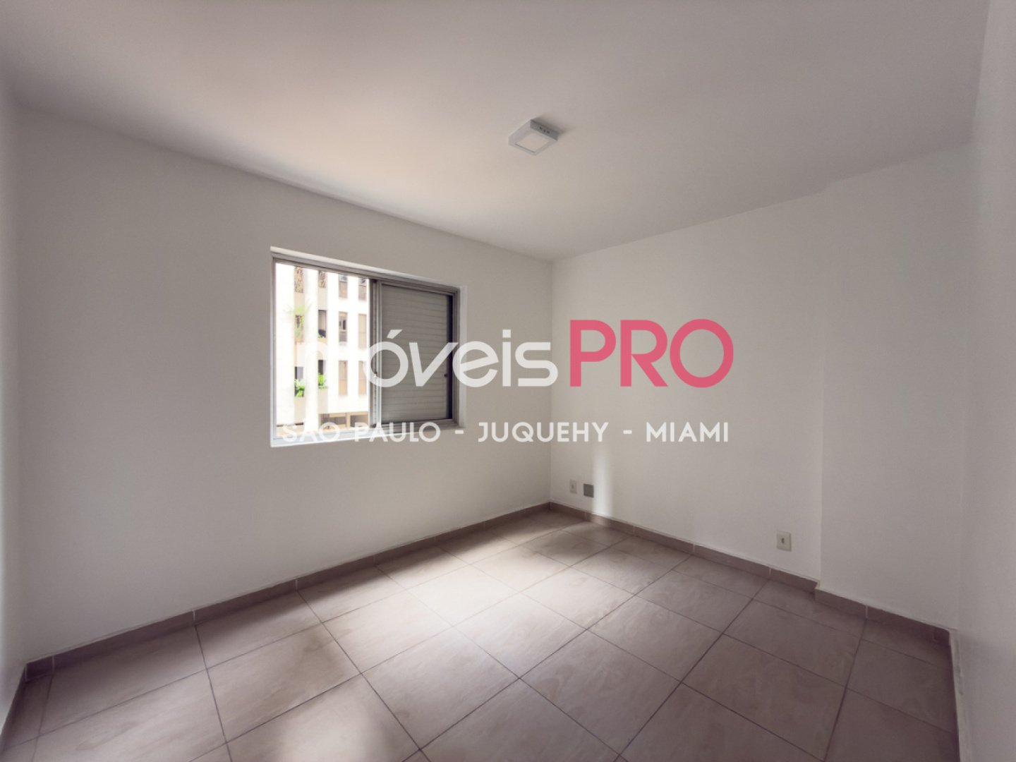 Foto :: https://assets.imoveispro.com.br/thumb/IP38640/apartamento-venda-paraiso_IP38640_17_1920x1080.jpg?