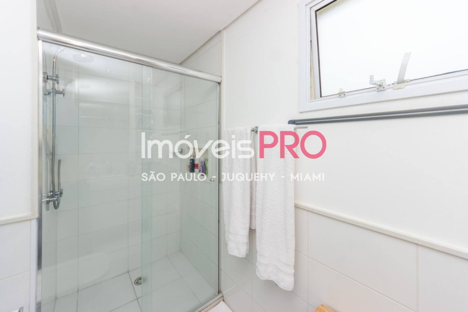 Foto :: IP38651