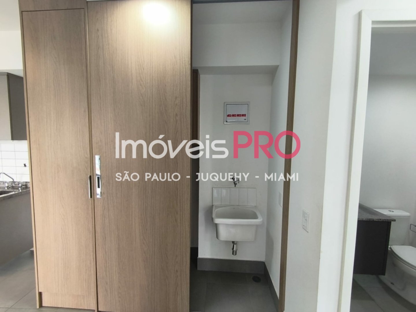 Foto :: https://assets.imoveispro.com.br/thumb/IP38656/apartamento-aluguel-sumarezinho_IP38656_23_1920x1080.jpg?