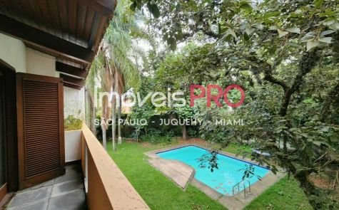 Casa em Butantã — foto 1 (Ref. IP38657)