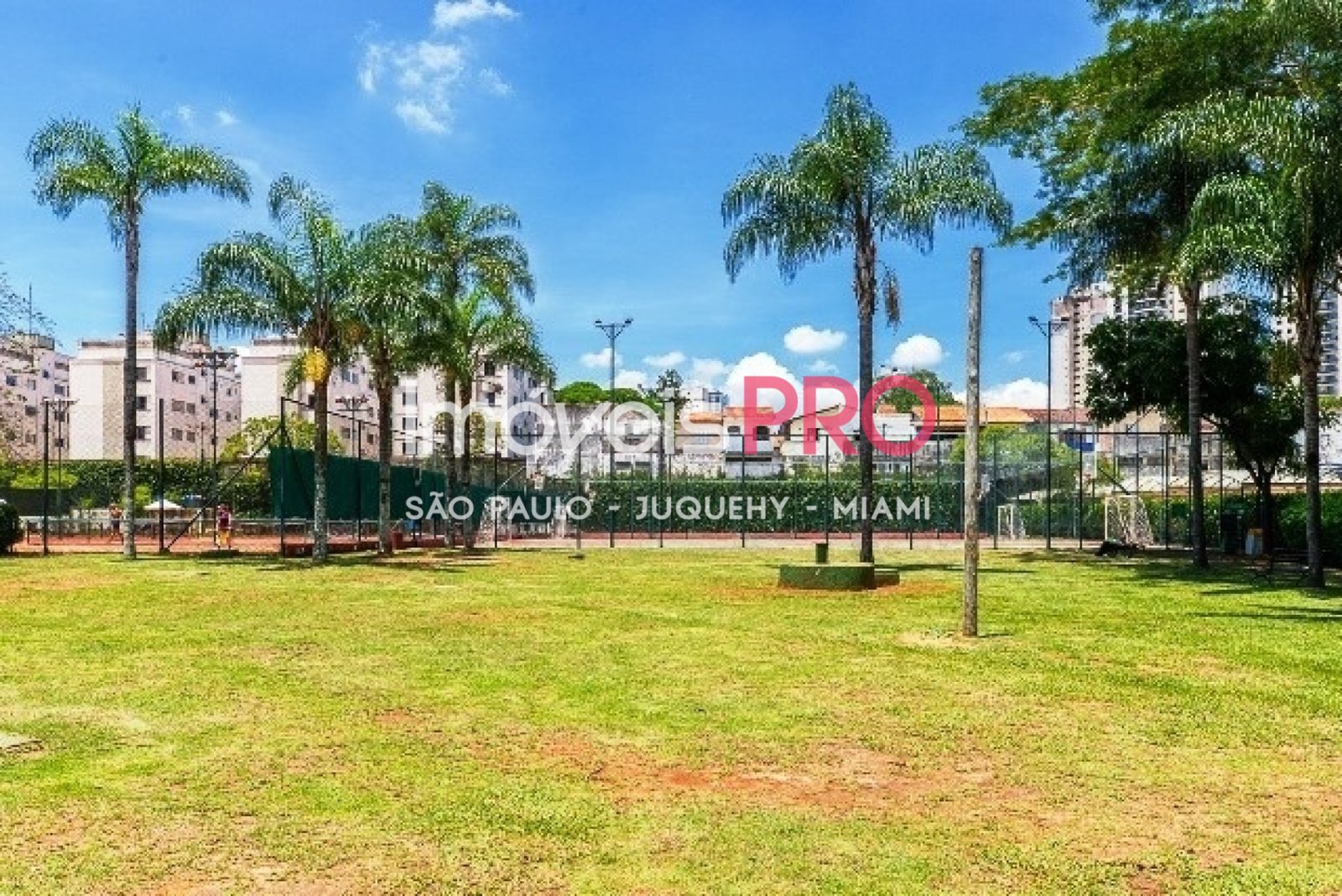 Foto :: https://assets.imoveispro.com.br/thumb/IP38659/apartamento-venda-santo-amaro_IP38659_17_1920x1080.jpg?