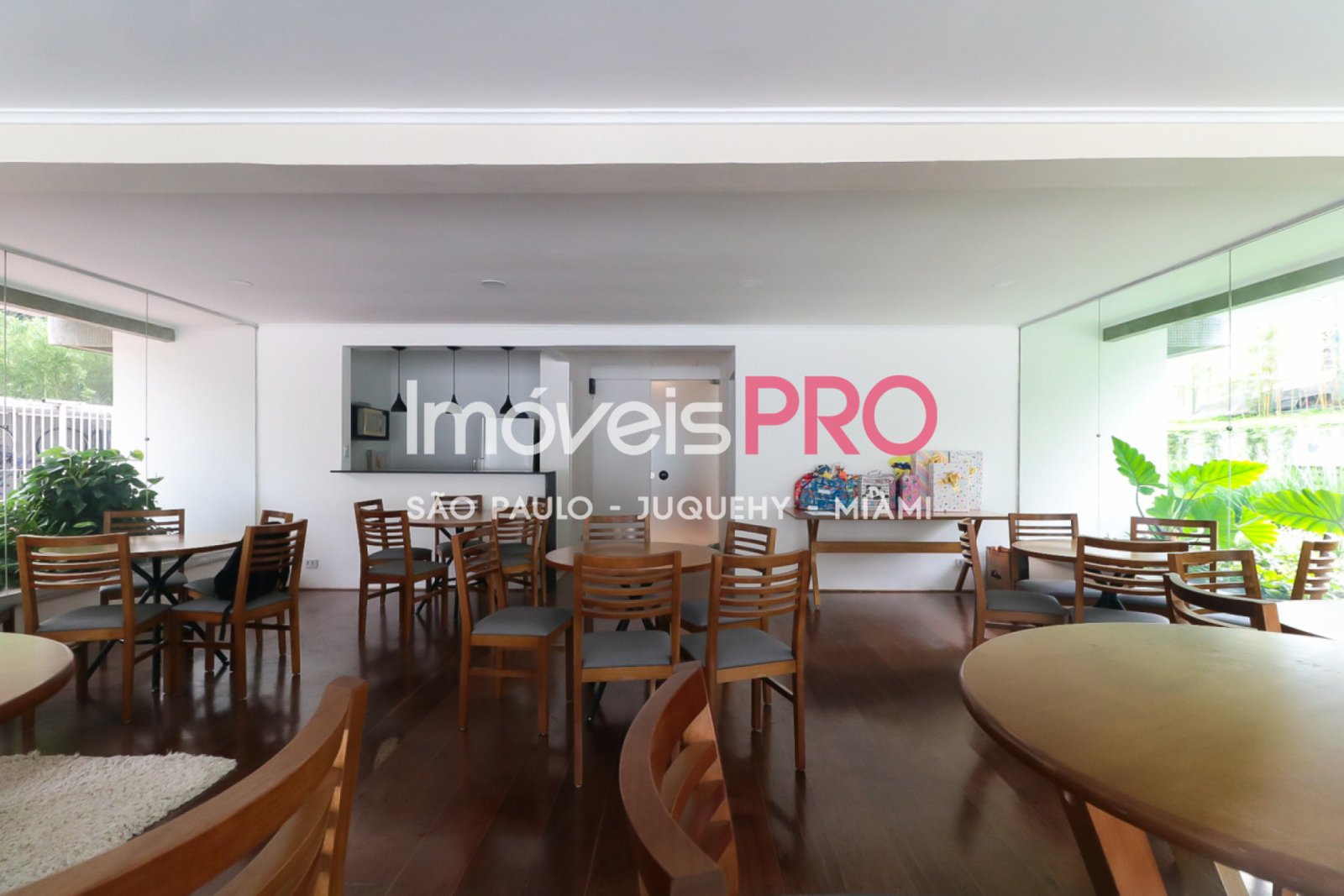 Foto :: IP38661