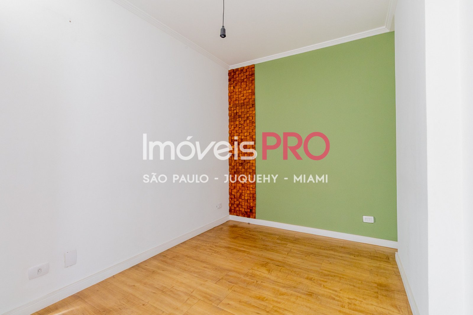 Foto :: IP38661