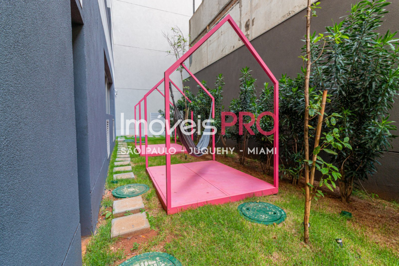 Foto :: IP38666