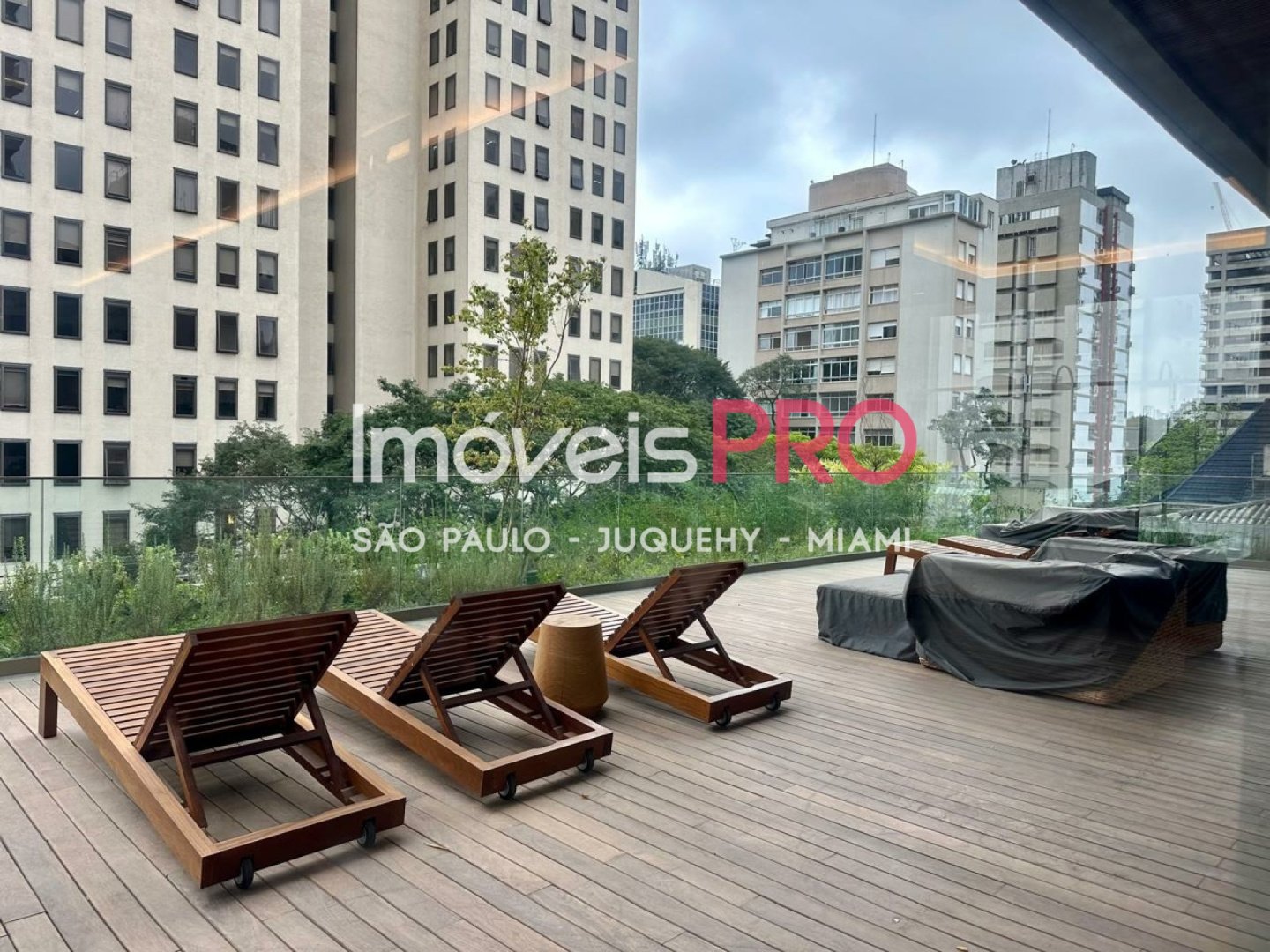 Foto :: https://assets.imoveispro.com.br/thumb/IP38668/apartamento-venda-jardim-europa_IP38668_29_1920x1080.jpg?
