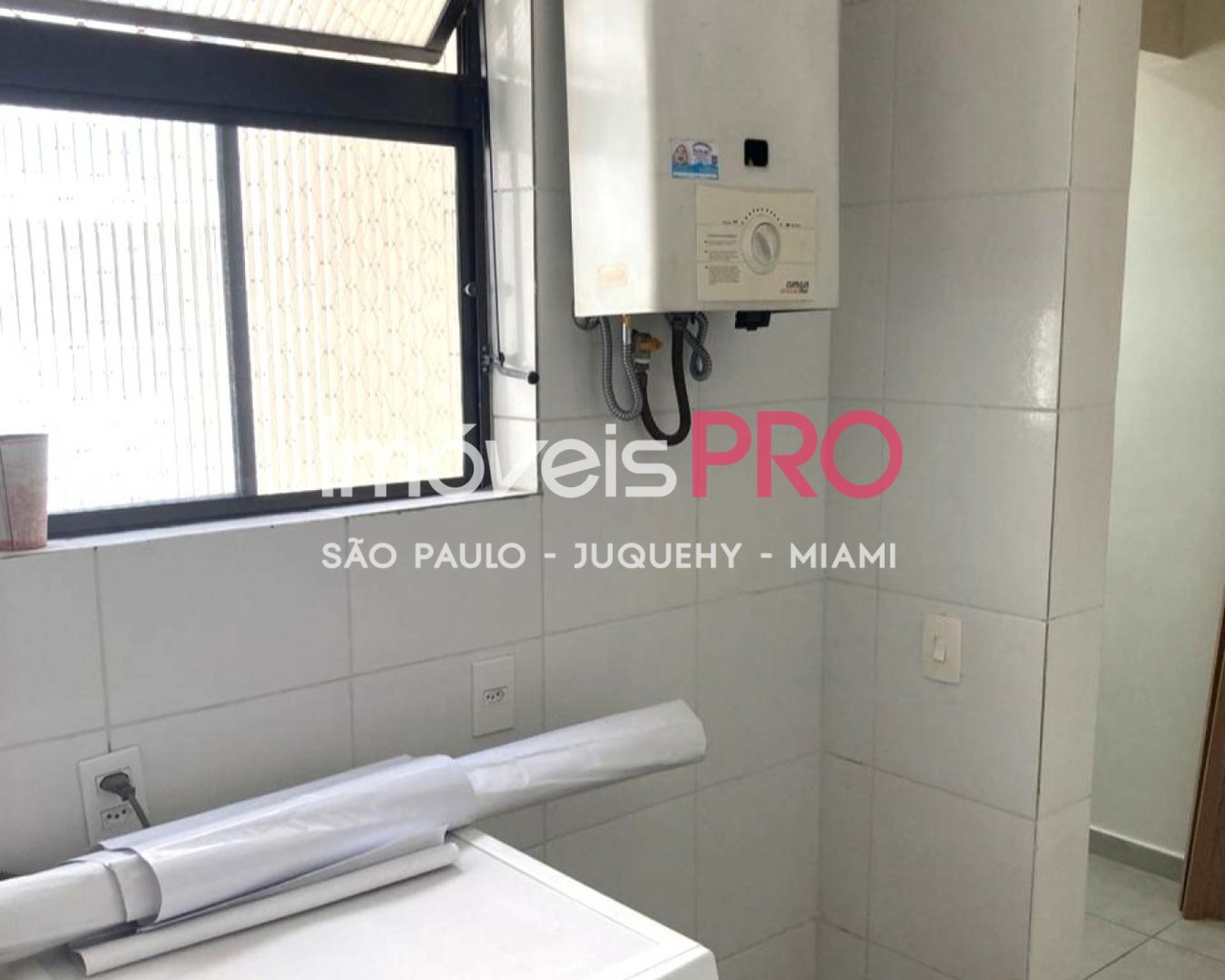 Foto :: IP38669