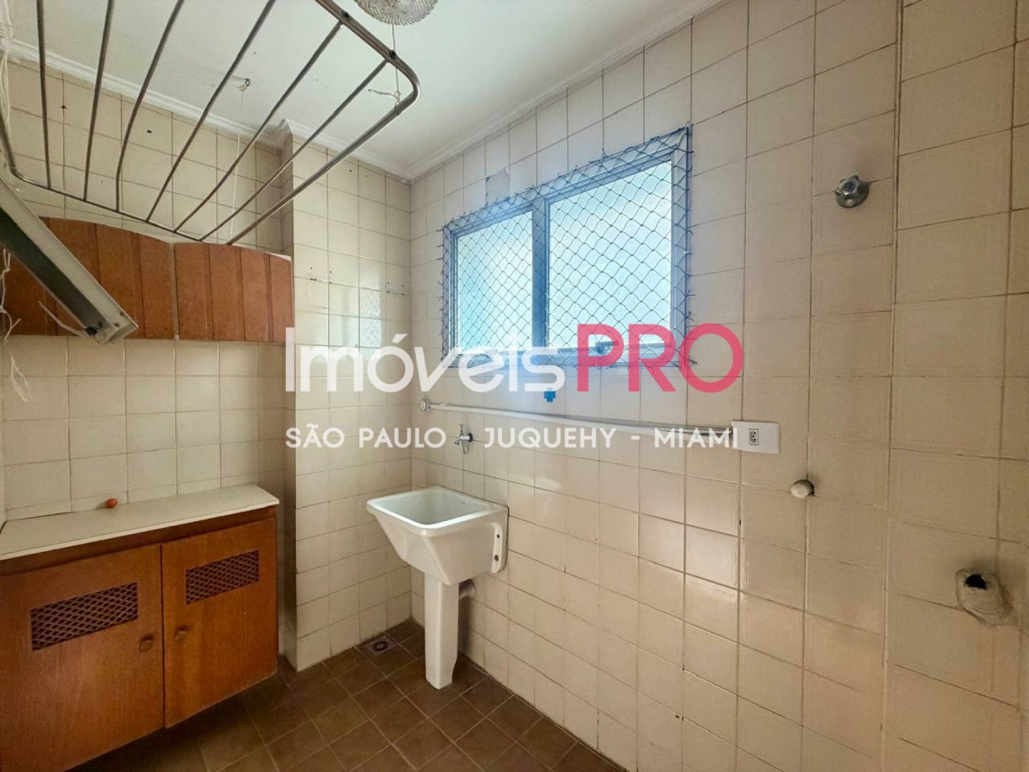 Foto :: IP38671