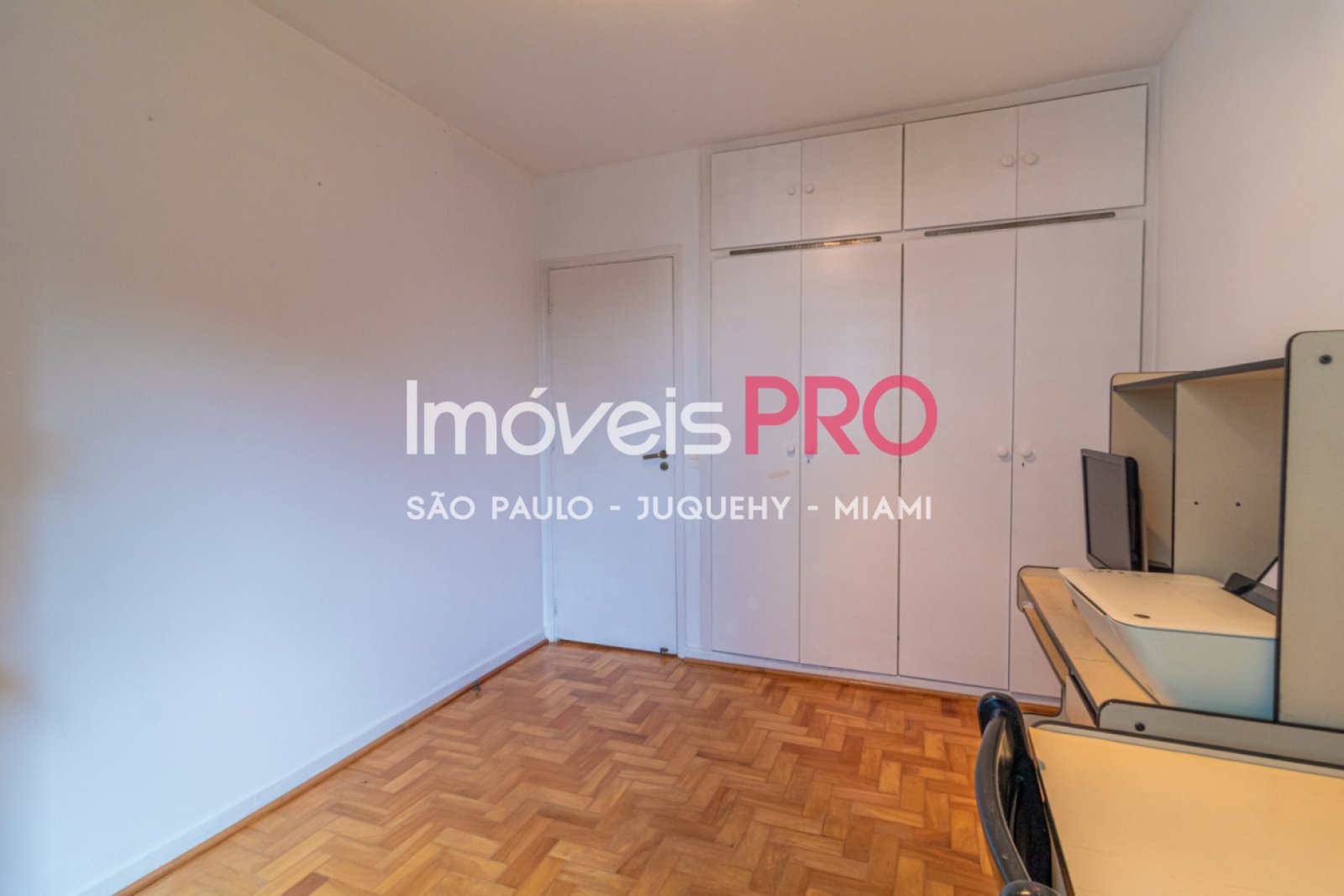 Foto :: https://assets.imoveispro.com.br/thumb/IP38676/apartamento-venda-campo-belo_IP38676_17_1920x1080.jpg?