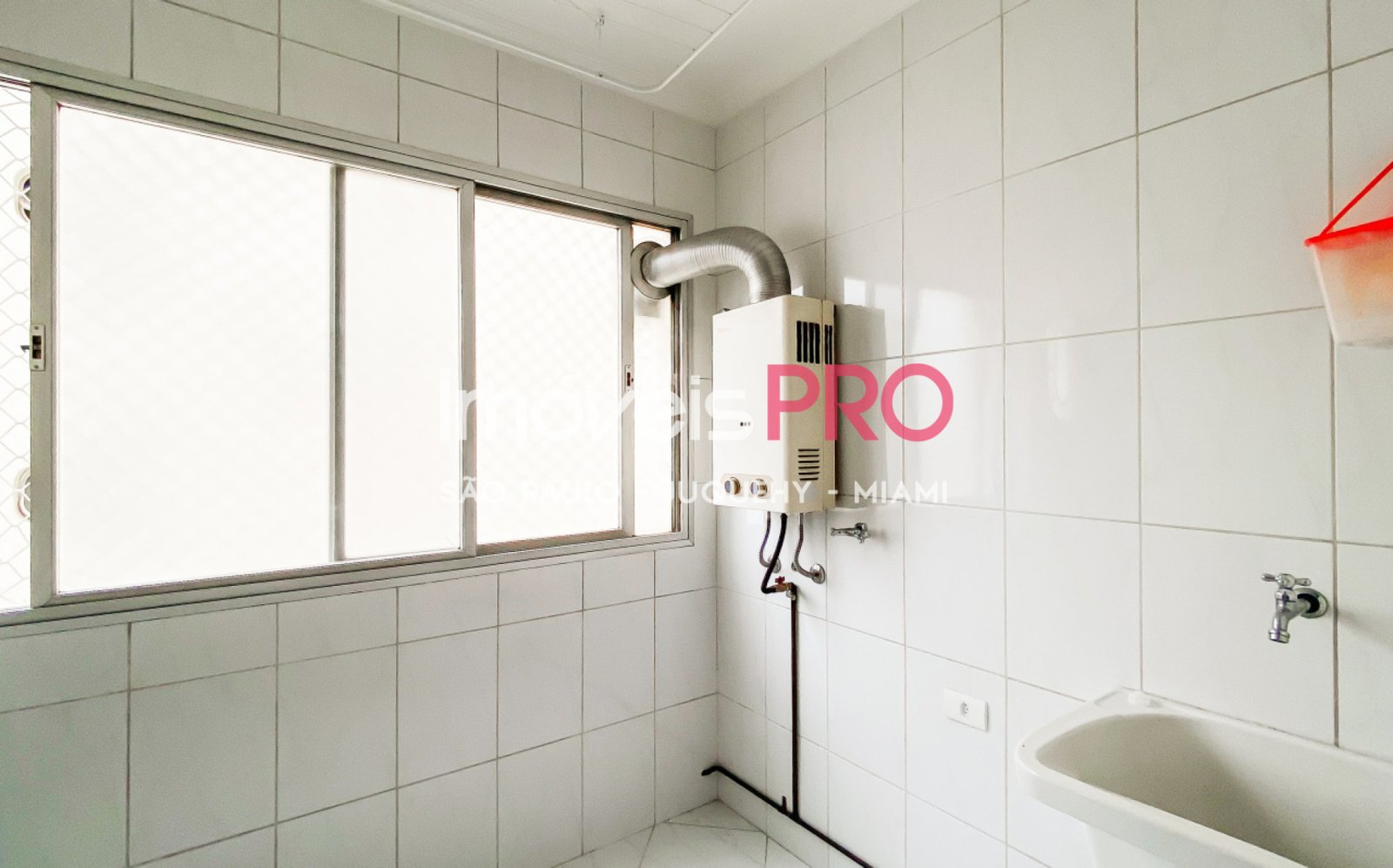 Foto :: IP38685