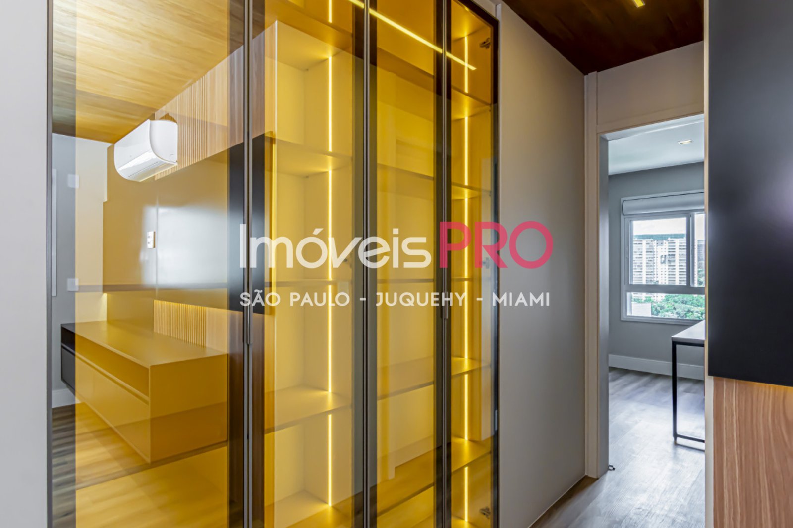 Foto :: https://assets.imoveispro.com.br/thumb/IP38686/apartamento-venda-morumbi_IP38686_23_1920x1080.jpg?