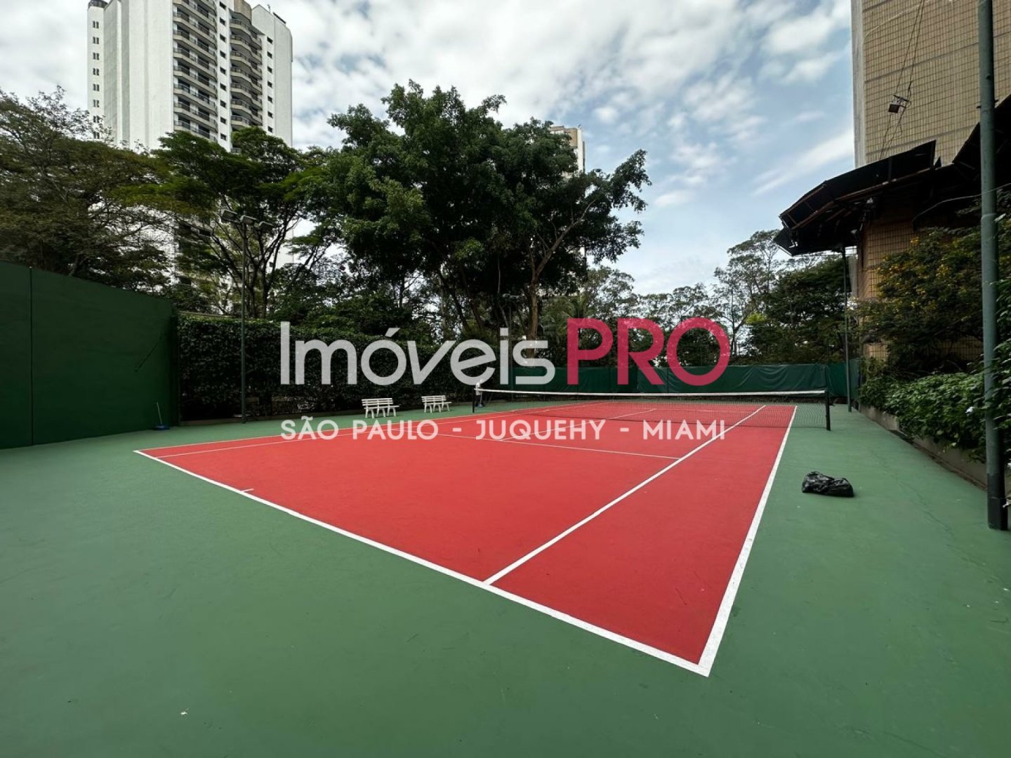 Foto :: https://assets.imoveispro.com.br/thumb/IP38693/apartamento-venda-alto-da-boa-vista_IP38693_11_1920x1080.jpg?