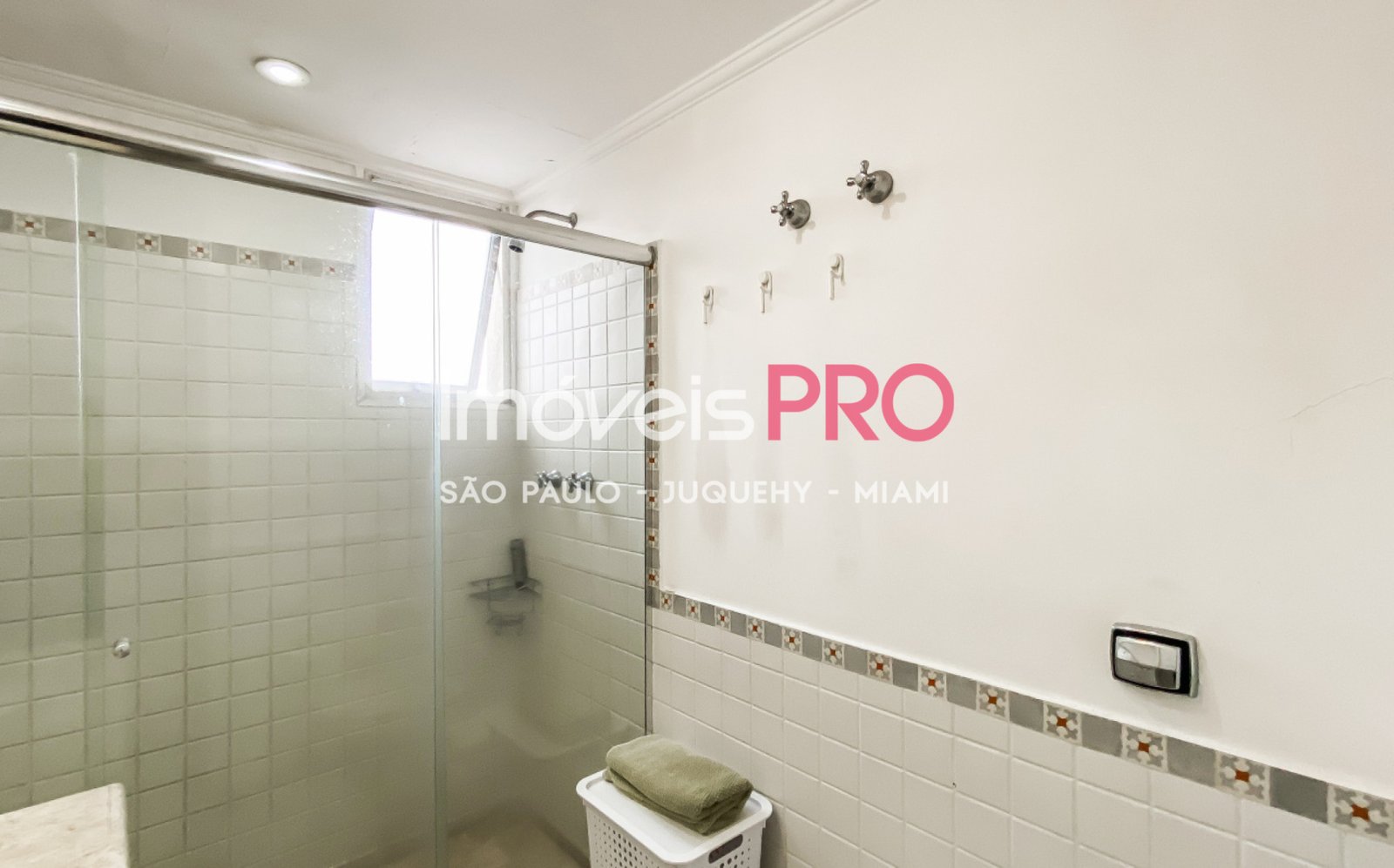 Foto :: IP38701