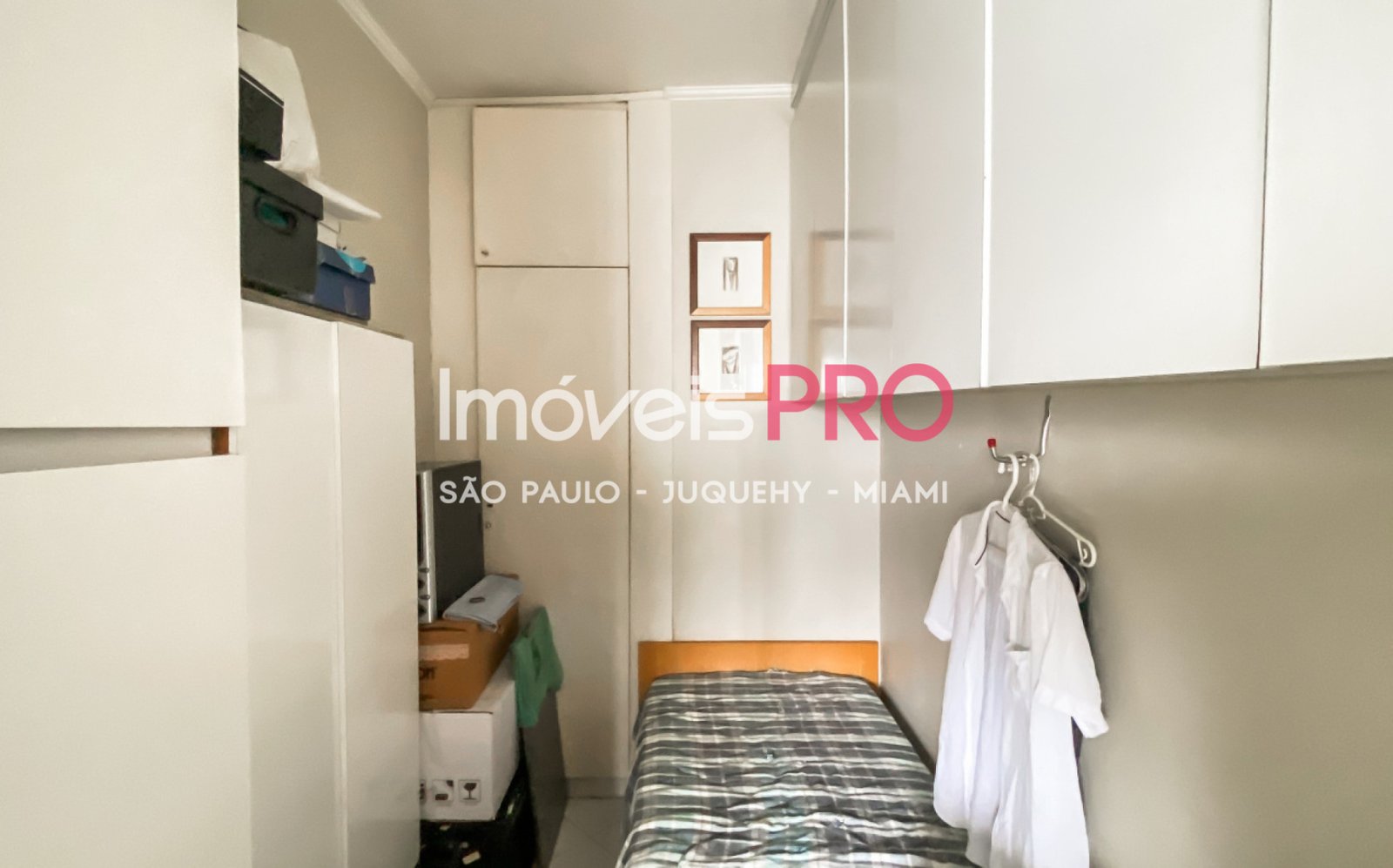Foto :: https://assets.imoveispro.com.br/thumb/IP38701/apartamento-venda-moema-passaros_IP38701_29_1920x1080.jpg?