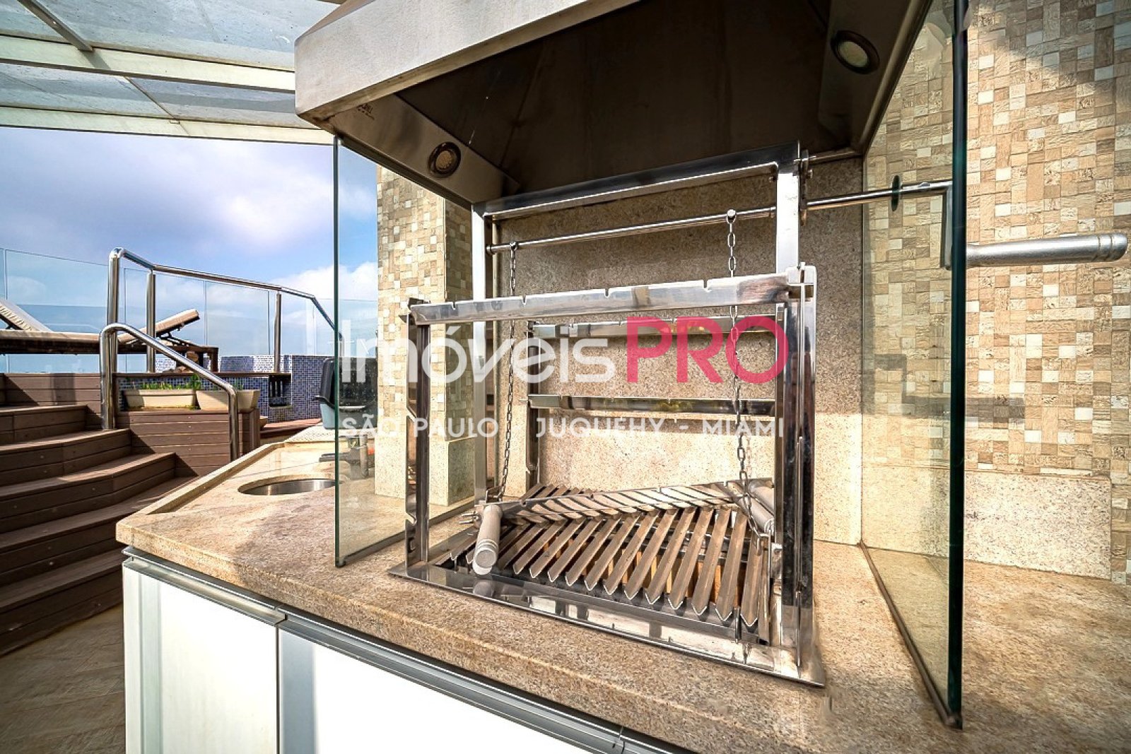 Foto :: https://assets.imoveispro.com.br/thumb/IP38711/cobertura-venda-alto-da-boa-vista_IP38711_23_1920x1080.jpg?