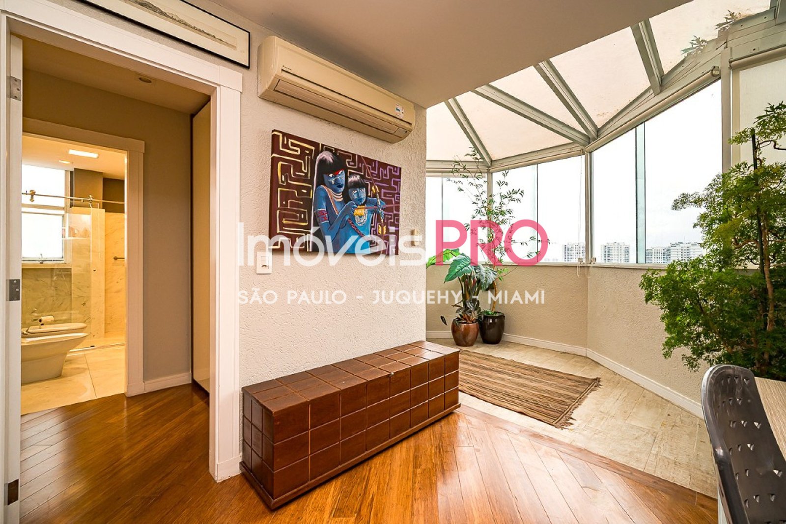 Foto :: https://assets.imoveispro.com.br/thumb/IP38711/cobertura-venda-alto-da-boa-vista_IP38711_35_1920x1080.jpg?