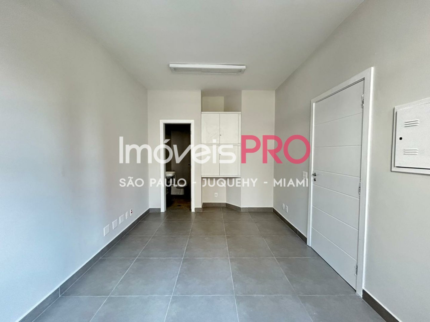 Foto :: IP38719