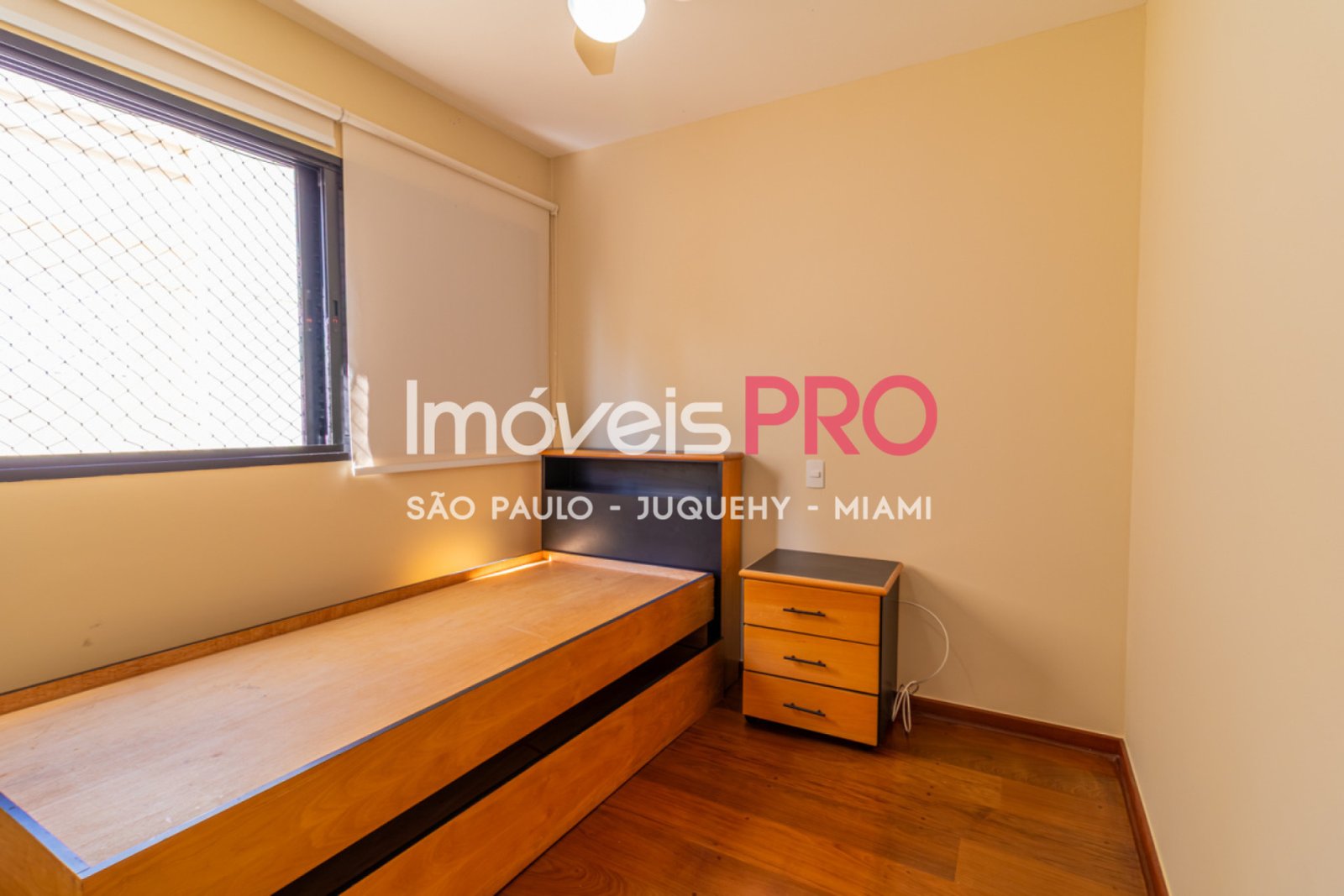 Foto :: IP38722