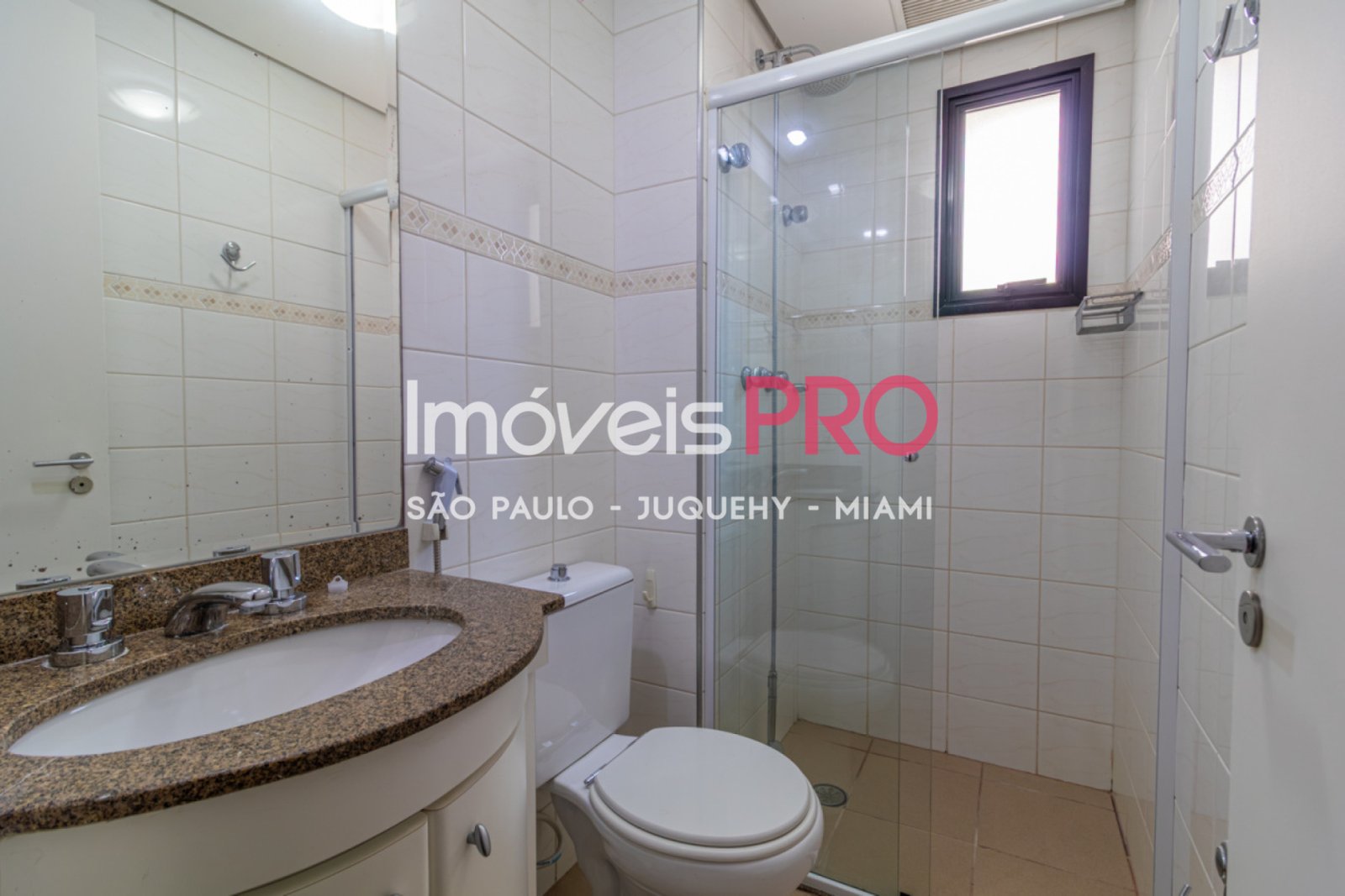 Foto :: IP38722